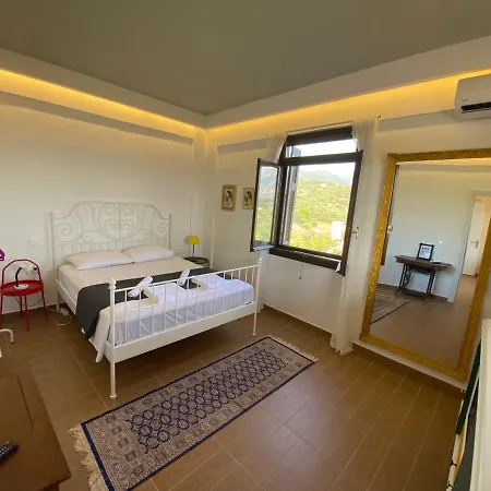 My Olive Tree House * 칼라마타