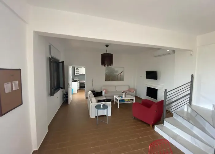 Дом отдыха My Olive Tree House Каламата